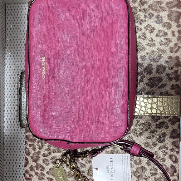 Authentic Coach Wristlet - Picture 7 of 7